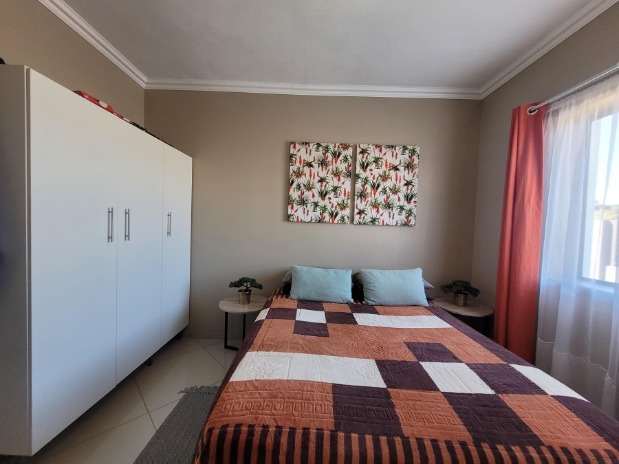 3 Bedroom Property for Sale in Wavecrest Eastern Cape
